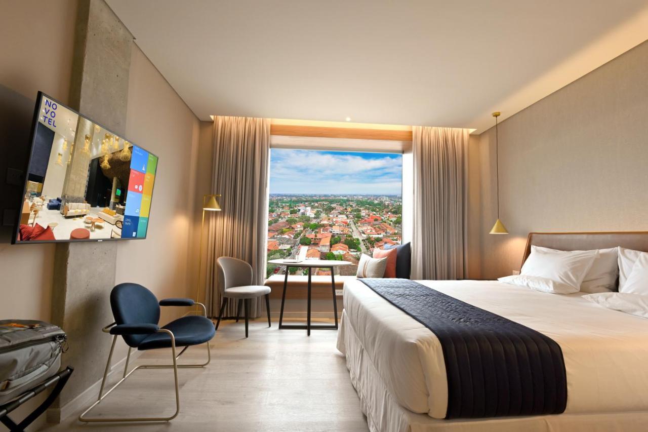 Novotel Santa Cruz De La Sierra Exteriör bild