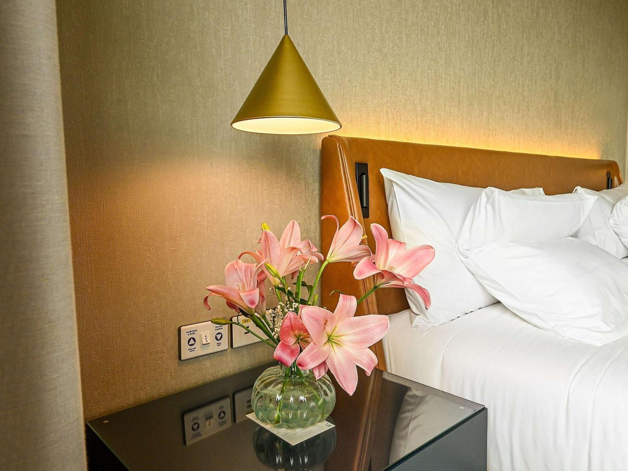 Novotel Santa Cruz De La Sierra Exteriör bild