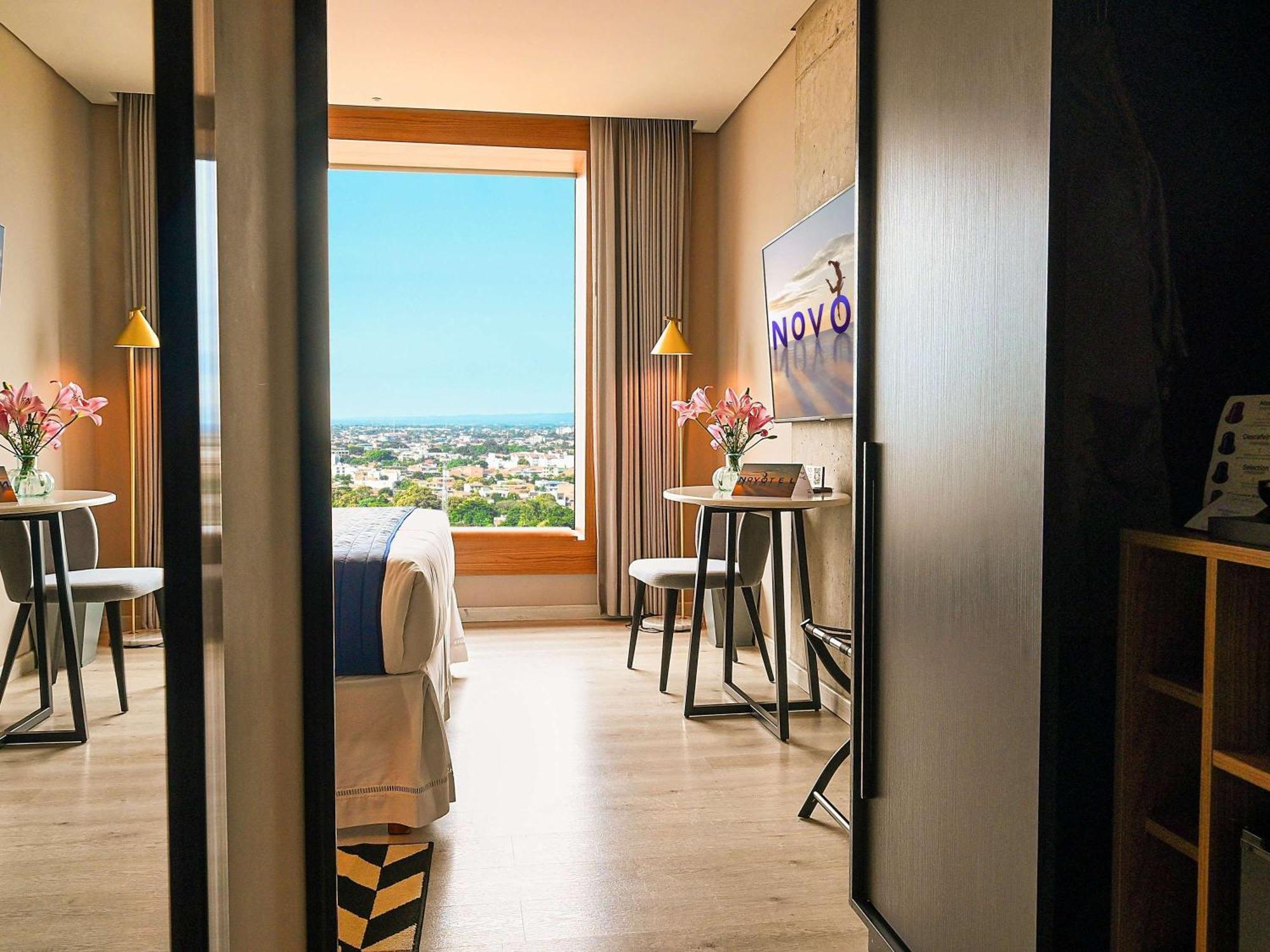 Novotel Santa Cruz De La Sierra Exteriör bild